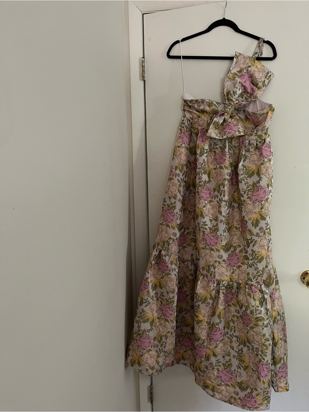 Petal & Pup Betina Bow Floral Maxi Dress - Picture 2 of 6